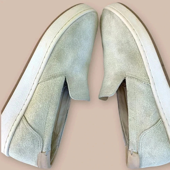 Lucky Brand Suede Leather Slip On Loafer Sneakers Women Size 8M Silver Cloud - Picture 8 of 16